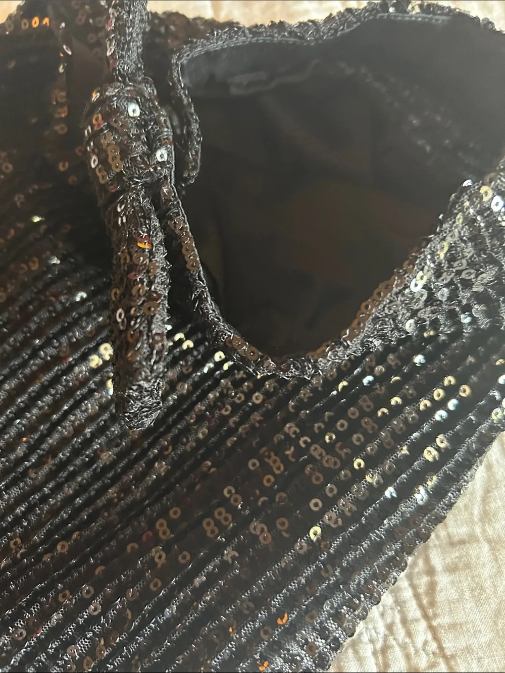 Black Sequin Women's st. John pants, The Devil wears Prada 2.style. - Picture 5 of 7